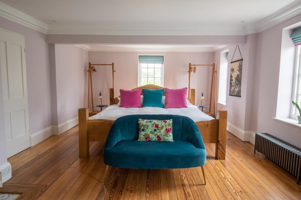 The Whitehouse Hotel Stokenham Bagian luar foto