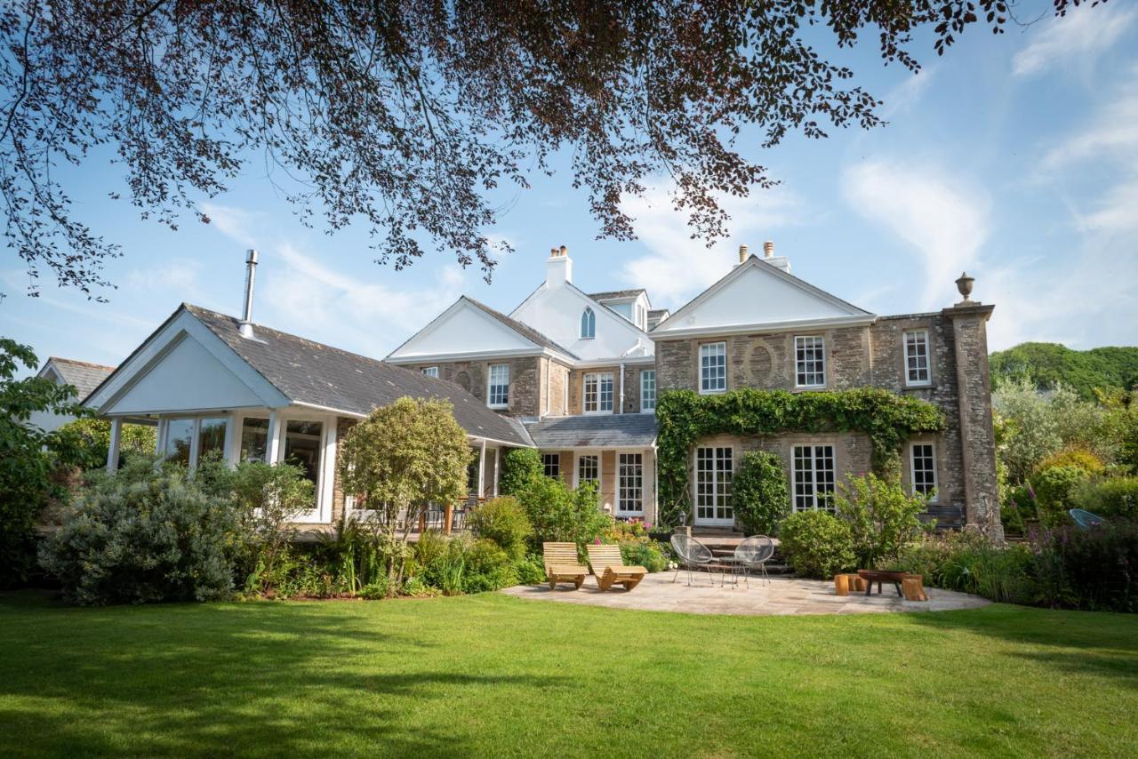 The Whitehouse Hotel Stokenham Bagian luar foto